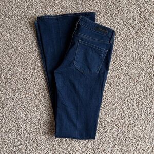 Articles of society, Jeans size 25